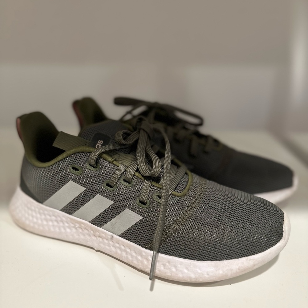 Adidas- women- size 8- Olive Green sneakers